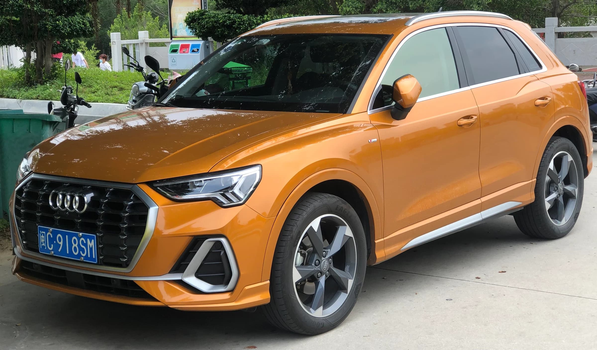 Audi Q3 exterior