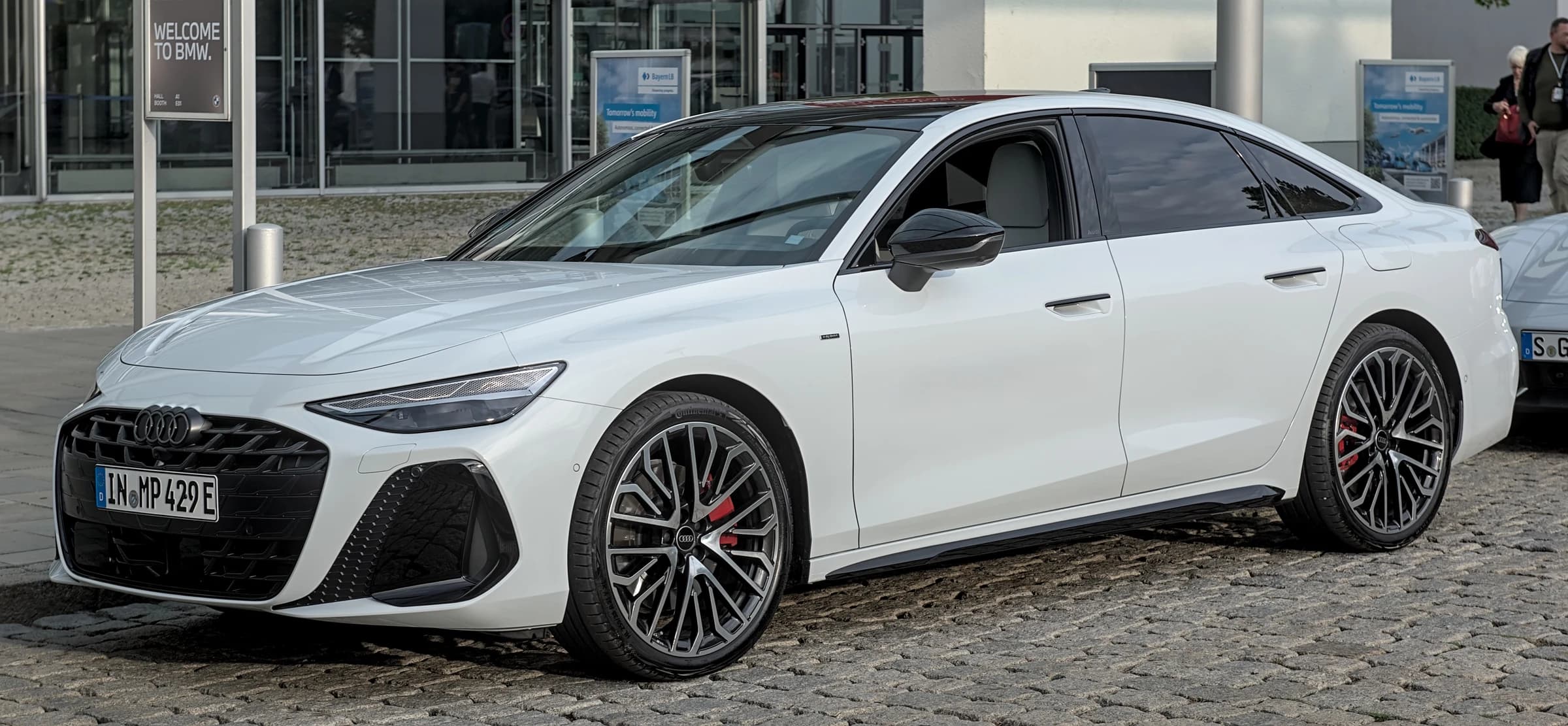 Audi A6 exterior