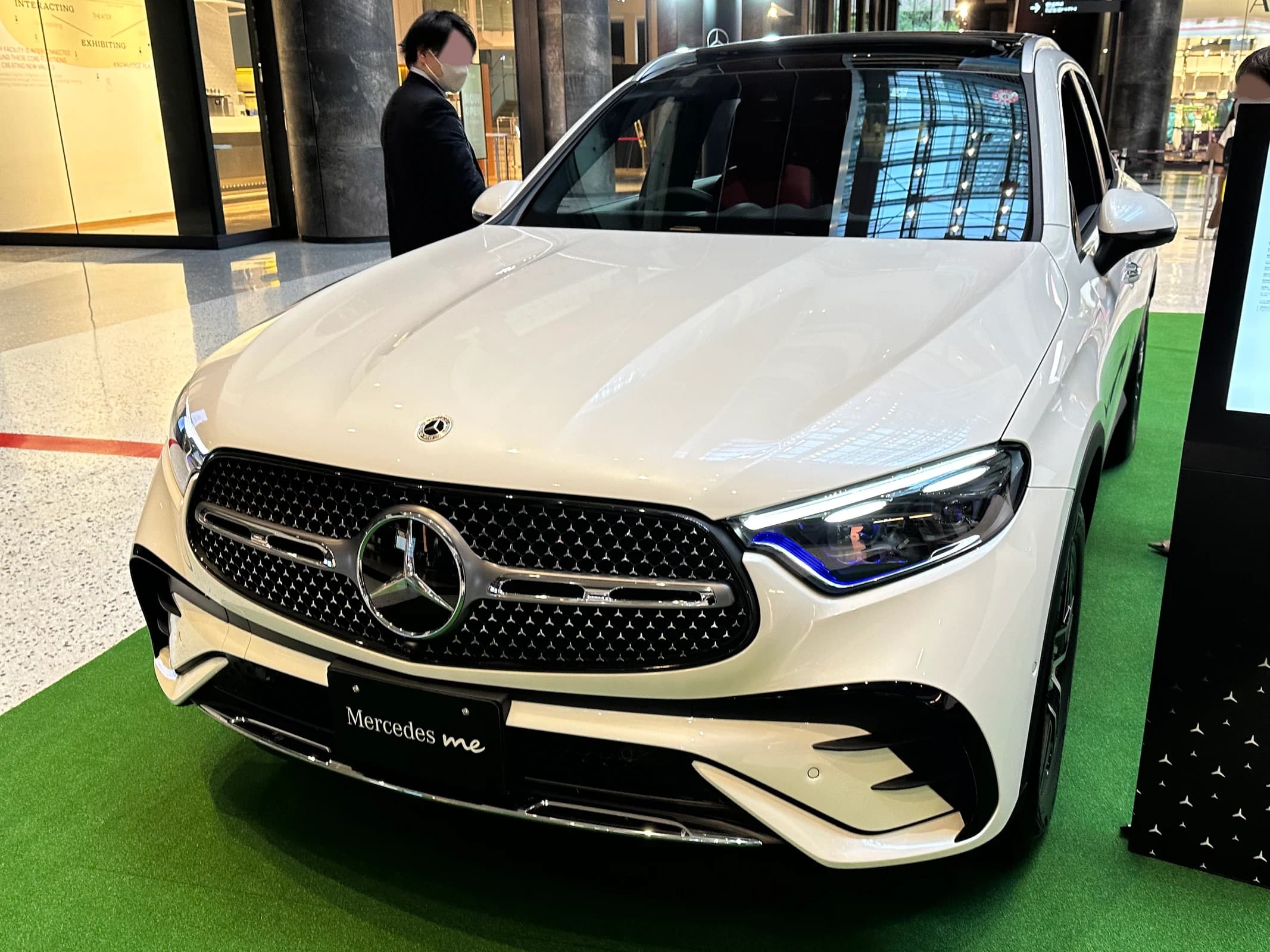 Mercedes-Benz GLC exterior